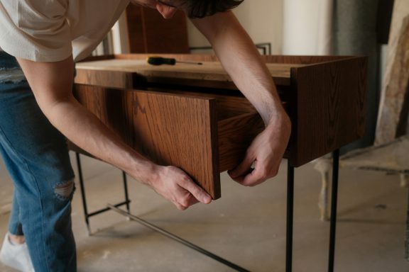 industriels ou particuliers Montage de mobiliers